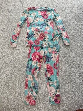 Posh Peanut Floral & Butterfly Long Sleeve Pajama Set - Aqua Pink